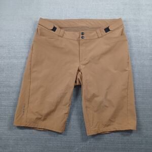 Twin Six Two Quarter Shorts Mens XL Beige Adjustable Waist 13" Inseam Stretch